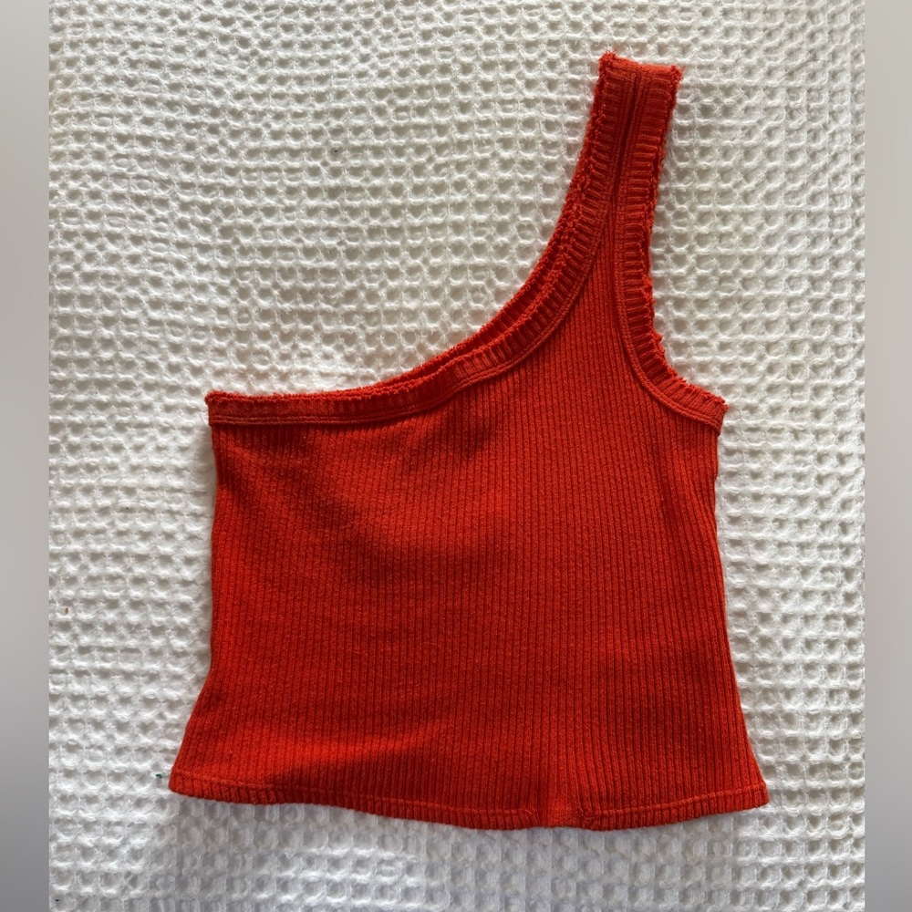 Urban Outfitters One-Shoulder orange-Red Knit Top